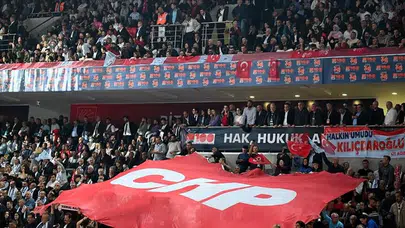 CHP'de delegeler olağanüstü kurultay talebi için mahkemeye başvurdu!