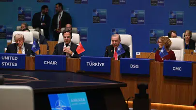 Erdoğan’dan NATO Zirvesi’nde kritik mesaj: Türkiye savunma sanayii ve güvenlikte rolünü büyütüyor