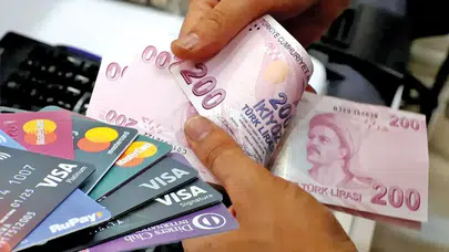 Yurttaşların bireysel kredi ve kredi kartı borcu 7 trilyon TL’yi aştı