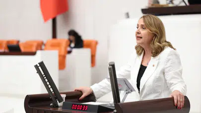 CHP’li Semra Dinçer: “Kadın cinayetleri siyasi bir tercihin sonucudur”