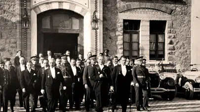 Atatürk'süz duvar kalmasın