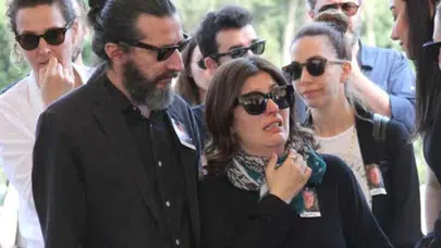 Şebnem Bozoklu'nun babası hayatını kaybetti