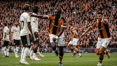 Acun Ilıcalı’nın Hull City’si Manchester United’ı 2 -0 yendi