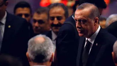 7 danışmanı istifa etti!