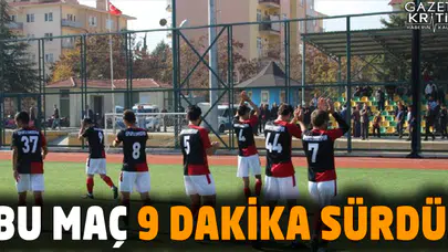 Futbolcular sınava gidince maç 9 dakikada bitti!