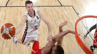 Letonya Karadağ'ı yenerek çeyrek finale yükseldi