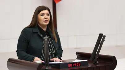 İYİ Partili Selcan Taşçı: Kadın cinayetleri son 22 yılda 6 kat arttı!