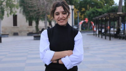 Gazeteci Yüsra Batıhan’a deprem paylaşımları nedeniyle 10 ay hapis cezası