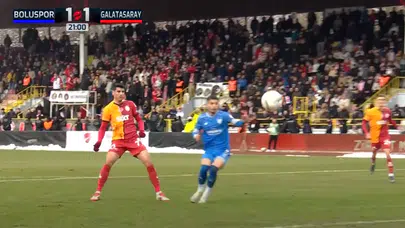 Galatasaray Boluspor deplasmanında ilk yarıyı 2-1 önde tamamladı