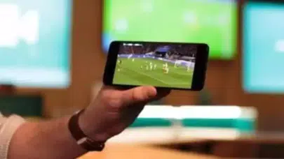 Galatasaray ve Fenerbahçe'nin maçları nedeniyle Taraftarium24, selçuk sports ve justin tv arama trendlerine girdi