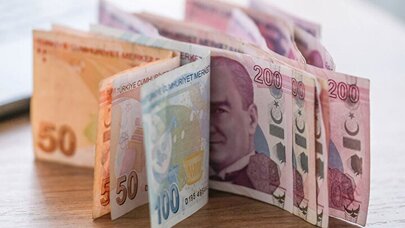 Emeklilere Acil Nakit Desteği Müjdesi: 5 Bin TL Tek Seferlik Ödeme Geliyor