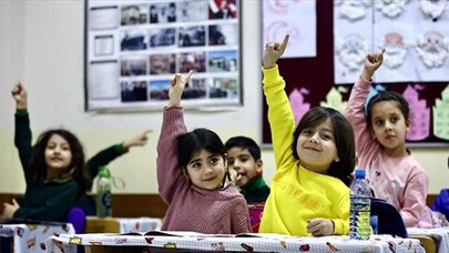Okulların yaz tatili öne çekilecek mi? MEB'den flas açıklama geldi
