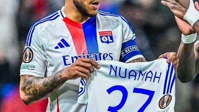 Lyon - Manchester United maçı 2-2 berabere bitti