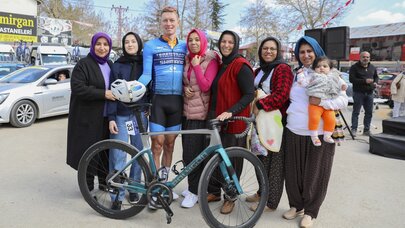 Tour of Mersin’in 3. Etabı Tamamlandı: Doğayla İç İçe Nefes Kesen Yarış