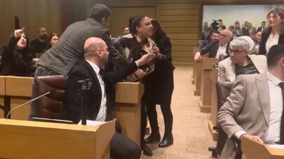 Bahçelievler Meclisi’nde Gerginlik: AK Partili Başkan’dan CHP’li Üyeye Hakaret