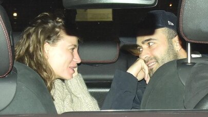 Serenay ve Mert’ten Dudak Dudağa Poz: Ayrılık İddialarına Net Yanıt!