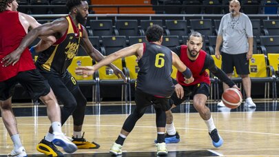 Mersin Spor Kulübü Erkek Basketbol Takımı: Bursaspor Yörsan maçında hedef galibiyet