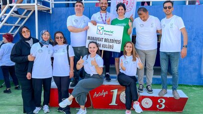 Antalya Manavgat Belediyesi'nin özel sporcuları madalyaları topladı