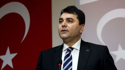 Gültekin Uysal'dan Önder mesajı: Bereketli Anadolu toprağının taşıdığı birikimin bir tezahürü olarak hayatımıza gülümseme kattı
