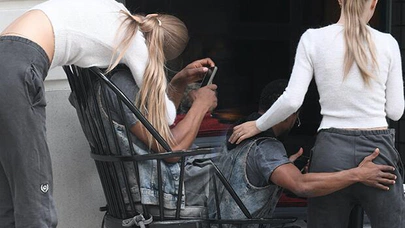 İngiltere bu fotoğrafları konuşuyor! Evli futbolcu Patrice Evra ünlü modelle yakalandı...