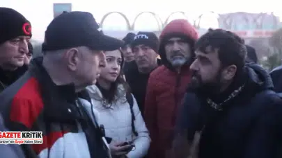 Ümit Özdağ:"Enkazlardan önce AKP'liler çıkartılıyor"