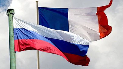 Putin ve Macron görüşmesinden gelen ilk sonuç; Rusya ve Fransa, Suriye konusunda uzlaşmaya devam edecek