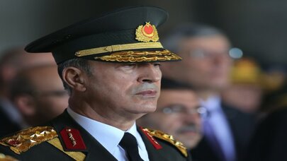 Hulusi Akar SADAT ile görüşmek istemedi ama...