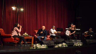 Pop sanatçısı Altay'dan Maltepe'de nostalji rüzgarı