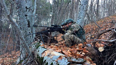 Yüksekova'da PKK'nın silah, patlayıcı ve mühimmatı ele geçirildi