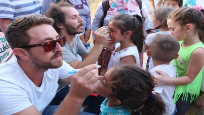 Kuşadası Belediyesi Yaz Sonu Çocuk Şenliği Başladı