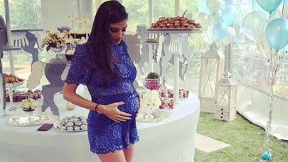 Aslıhan Doğan Turan'ın 'baby shower'daki stili göz kamaştırdı