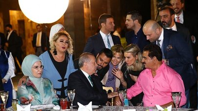 Cumhurbaşkanı Recep Tayyip Erdoğan'ın Tarabya Köşkü'ndeki iftar davetinde Gülben Ergen ve Mustafa Ceceli yoktu
