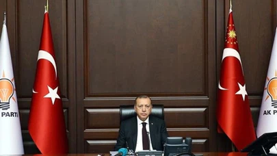 Cumhurbaşkanlığı forsu ilk kez bir partinin genel merkezinde