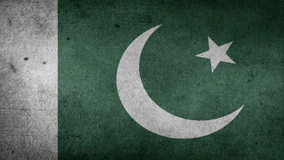 Pakistan'da polise silahlı saldırı: 4 ölü