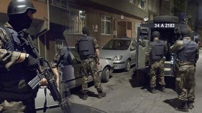 İstanbul merkezli 13 ilde 'FETÖ' operasyonu; 40 gözaltı kararı