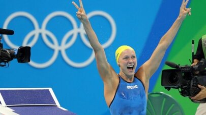 İsveçli Sarah Sjostrom, Kadınlar Yüzme'de Rekor Kırdı