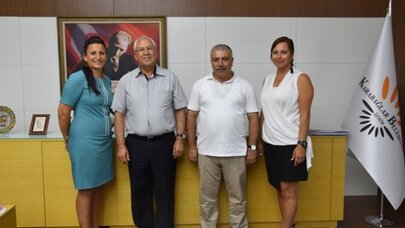 EĞİTİMCİLERDEN BAŞKAN SELVİTOPU'NA DESTEK TEŞEKKÜRÜ