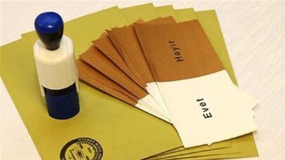 Kağıthane'de de usulsüzlük girşimi: Mühürlü oyları kaçırmak istediler
