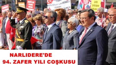 NARLIDERE'DE ZAFER BAYRAMI KUTLAMALARINA YOĞUN İLGİ