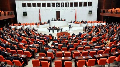 Torba yasa Meclis'e sunuldu: Devlet güvenlik gerekçesiyle belediyelere el koyacak