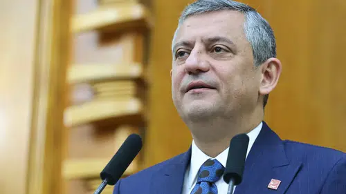 Özgür Özel: İBB iddianamesi kabul edilirse tutuksuz yargılamalar başlamalı!