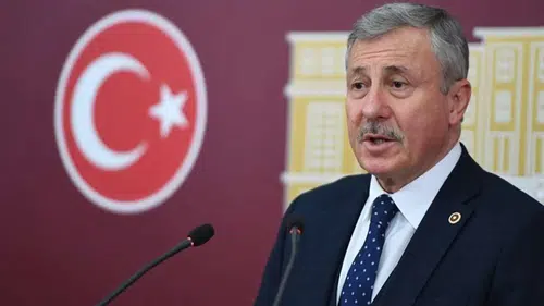 Selçuk Özdağ’dan Kocaeli’de parfüm deposunda çıkan yangınla ilgili soru önergesi