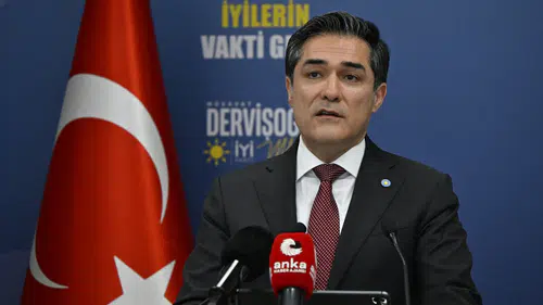 İYİ Parti Sözcüsü Buğra Kavuncu: Ekonomik sıkıntılara ve hukuksuzluklara bayrak açıyoruz!