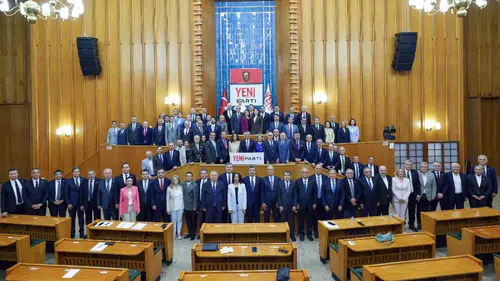 YENİ Parti, TBMM'nin yeni yasama yılına özel oturumla hazırlanıyor