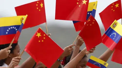 Çin, ABD'yi Venezuela'ya yönelik eylemleri nedeniyle kınadı ve uluslararası hukuka uymaya çağırdı