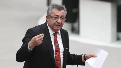 CHP'li Engin Altay: Vakıf üniversiteleri denetimsiz, bakanlık yanıtları şeffaf değil