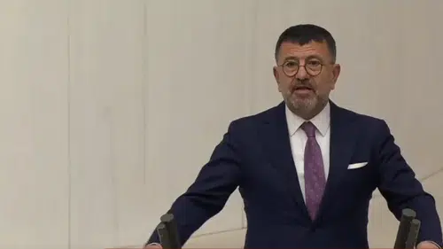 CHP'li Veli Ağbaba: Emekliye bu verdiğiniz maaş değil, maalesef sadaka