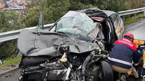 İzmir'de zincirleme trafik kazası