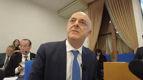 CHP’li Ümit Özlale: Emekli aylığı ödemelerinin millî gelire oranı devamlı yüzde 6 seviyesinde