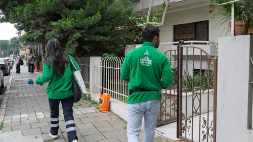 İzmir'in Atık Toplama Projesi: 10 Ayda 1.140 Ton Ambalaj Atığı Geri Kazandırıldı